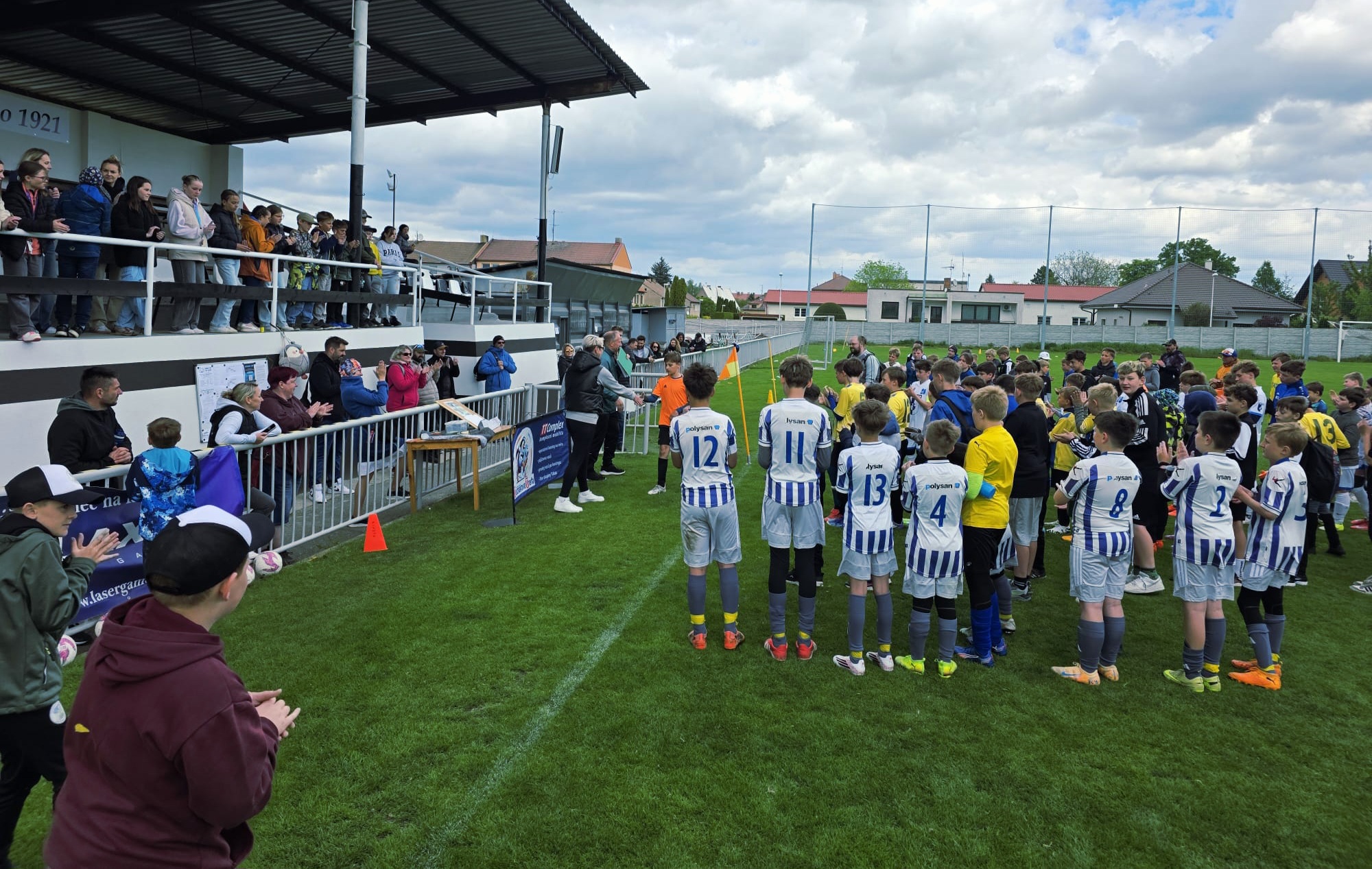 Napínavá podívaná v Kába cupu - foto 18